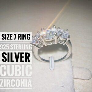Elegant Silver Cubic Zirconia Ring 4 Carats